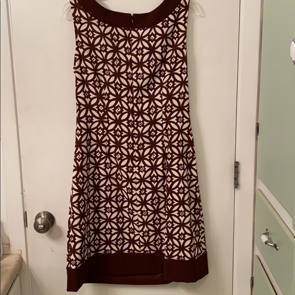Dress - Picture 6 of 7